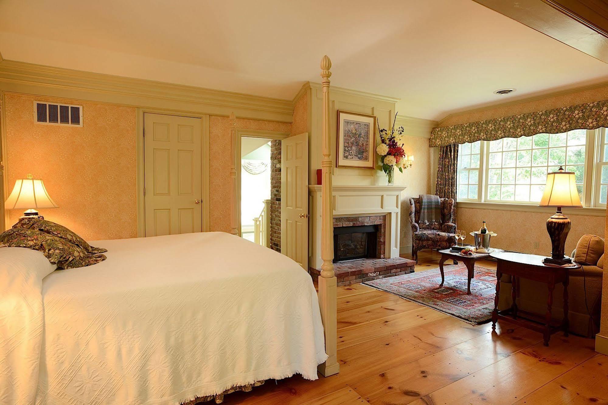 Windham Hill Inn